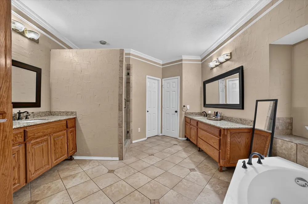 5002 Petersburg Drive Rowlett, TX 75088