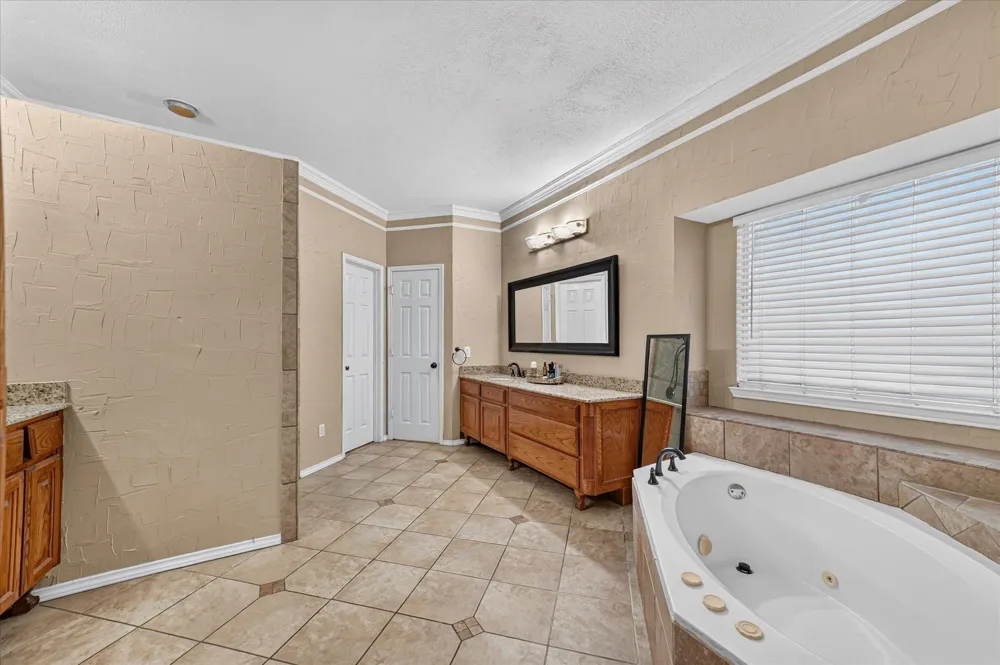 5002 Petersburg Drive Rowlett, TX 75088