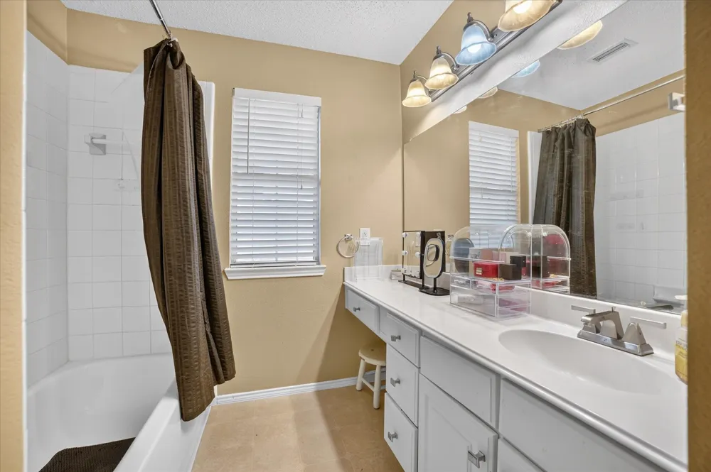 5002 Petersburg Drive Rowlett, TX 75088