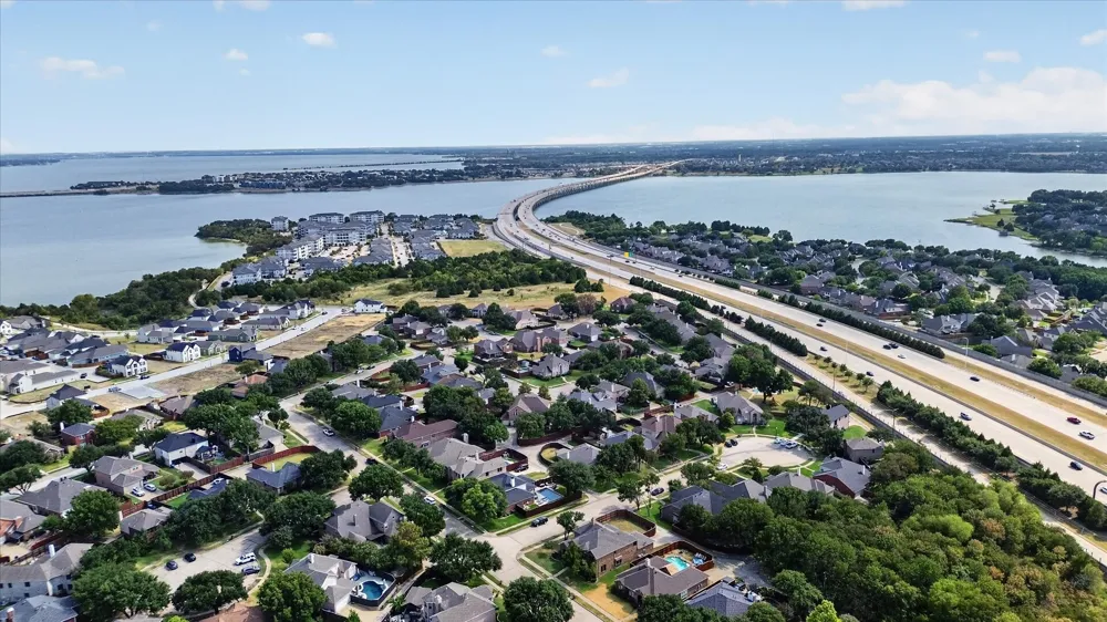 5002 Petersburg Drive Rowlett, TX 75088