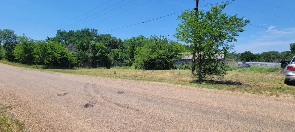 15023 County Road 335 Quinlan, TX 75474