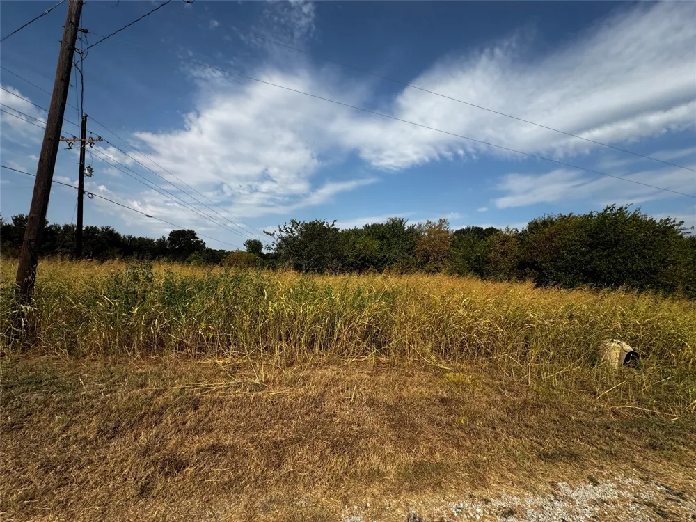 15023 County Road 335 Quinlan, TX 75474