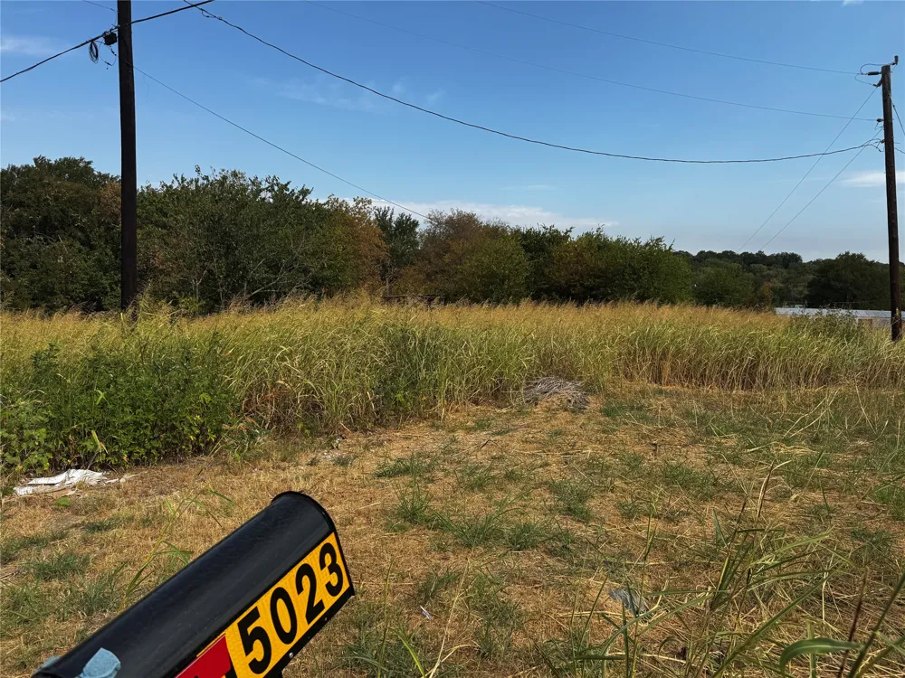 15023 County Road 335 Quinlan, TX 75474
