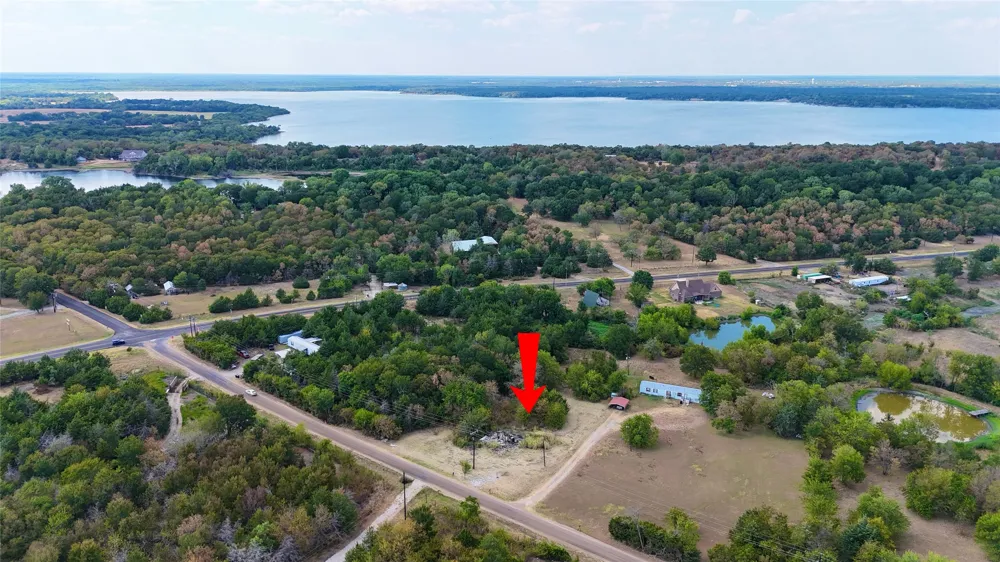 15023 County Road 335 Quinlan, TX 75474