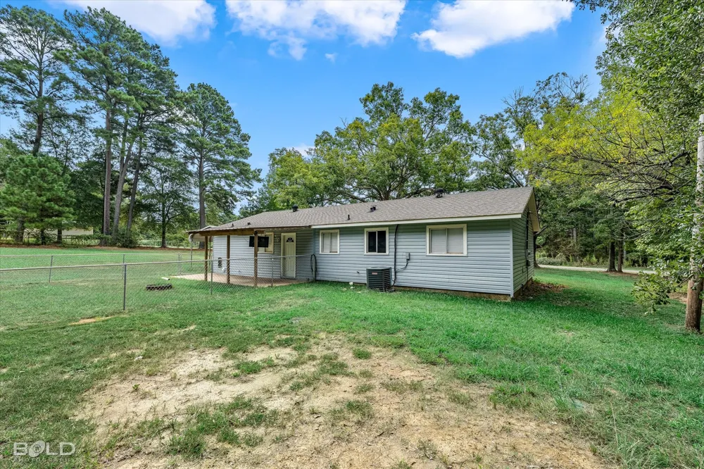 162 Katie Lane Minden, LA 71055