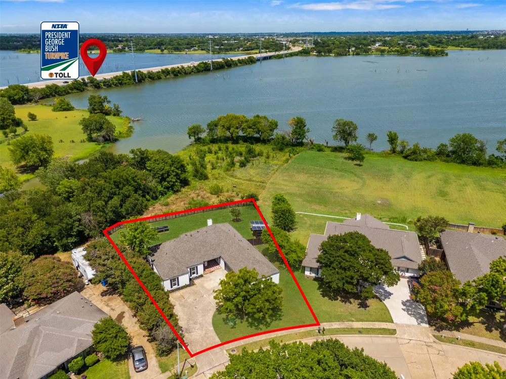 5000 Edgewater Drive Rowlett, TX 75088