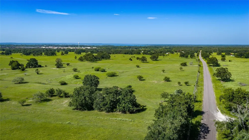 1777 Fm-1361 Somerville, TX 77879