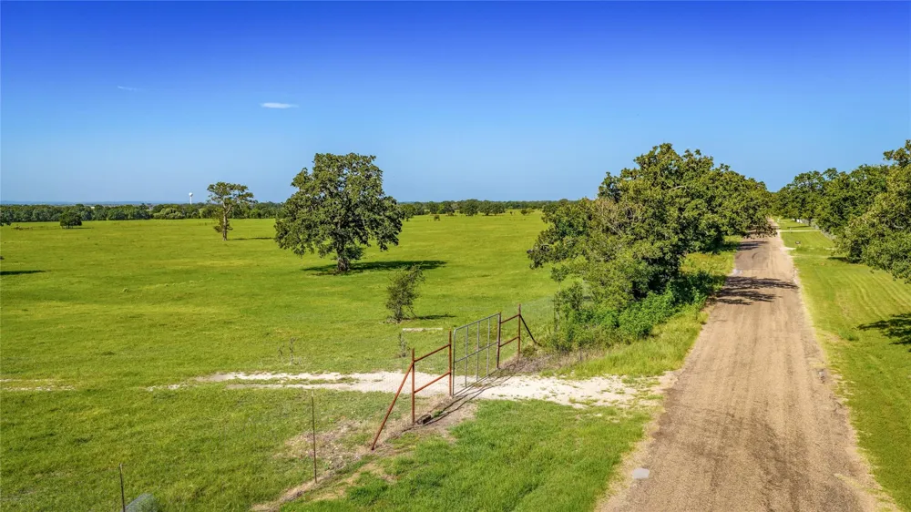 1777 Fm-1361 Somerville, TX 77879