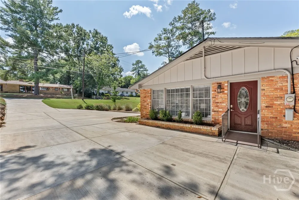 206 Fortson Drive Athens, GA 30606