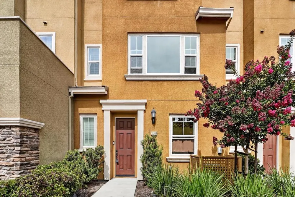 38939 Snapdragon Place Newark, CA 94560