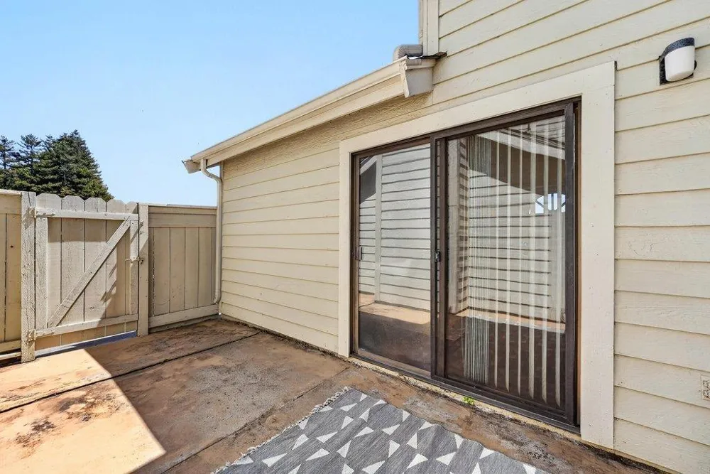 1008 Sunbird Drive Watsonville, CA 95076