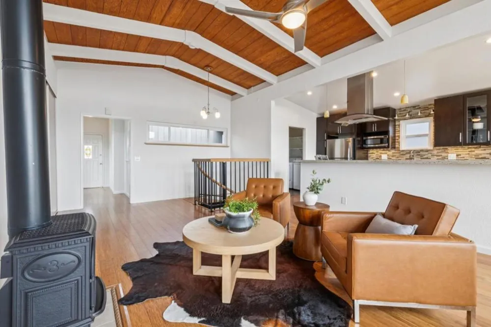 830 Buena Vista Street Moss Beach, CA 94038