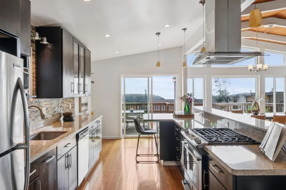 830 Buena Vista Street Moss Beach, CA 94038