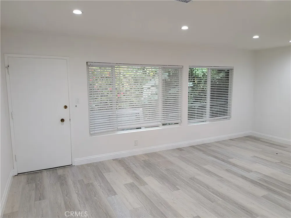 1019 6th Street #8 Santa Monica, CA 90403
