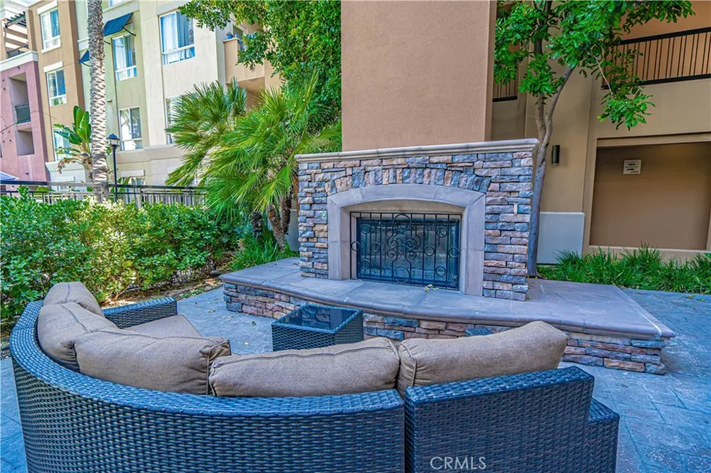 24595 Town Center #3302 Valencia, CA 91355