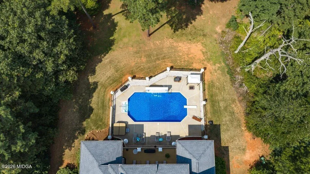124 Fairway Run Forsyth, GA 31029