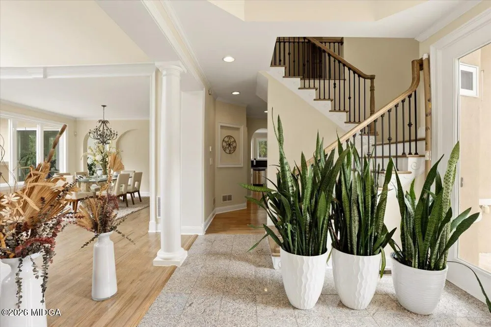 124 Fairway Run Forsyth, GA 31029