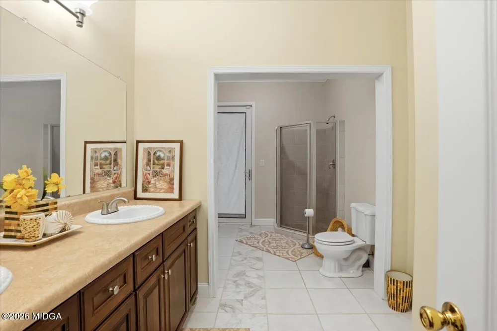 124 Fairway Run Forsyth, GA 31029