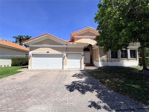 19385 SW 79th Ct