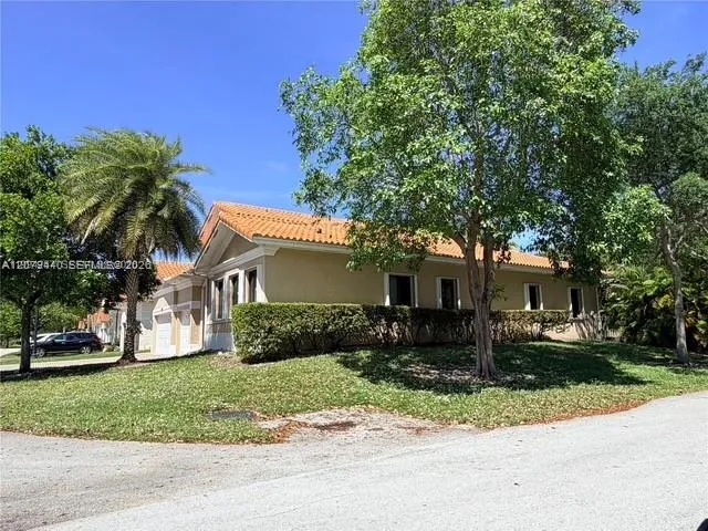 19385 SW 79th Ct Cutler Bay, FL 33157