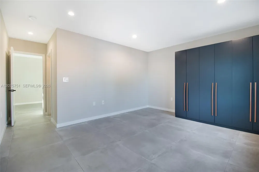 3610 SW 4th St #3610 Miami, FL 33135