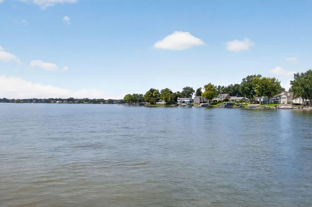 110 Hilltop Court Brooklyn, MI 49230