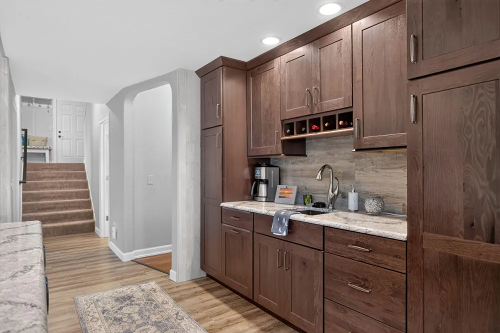 110 Hilltop Court Brooklyn, MI 49230
