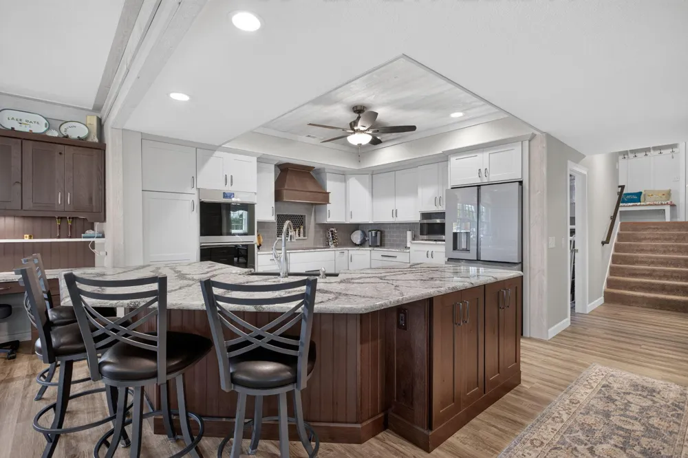 110 Hilltop Court Brooklyn, MI 49230