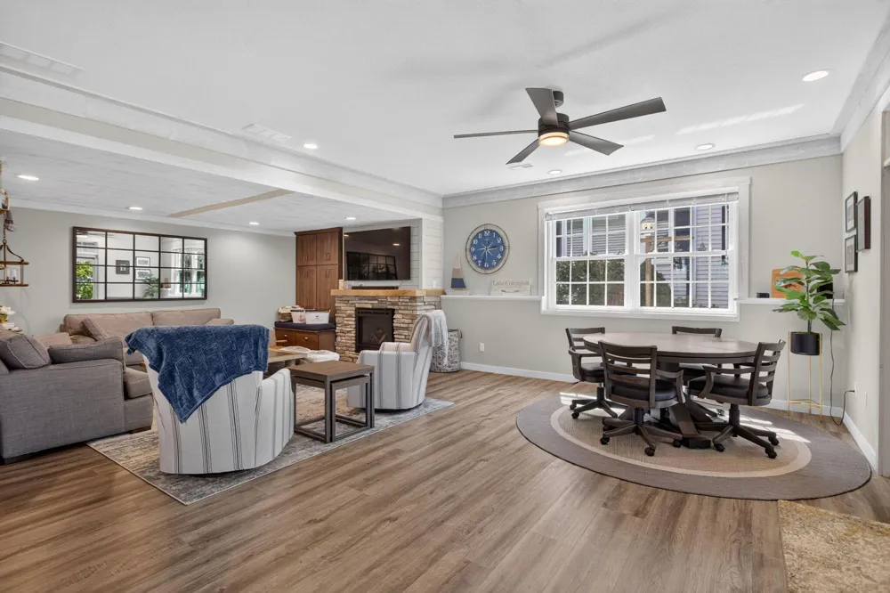 110 Hilltop Court Brooklyn, MI 49230
