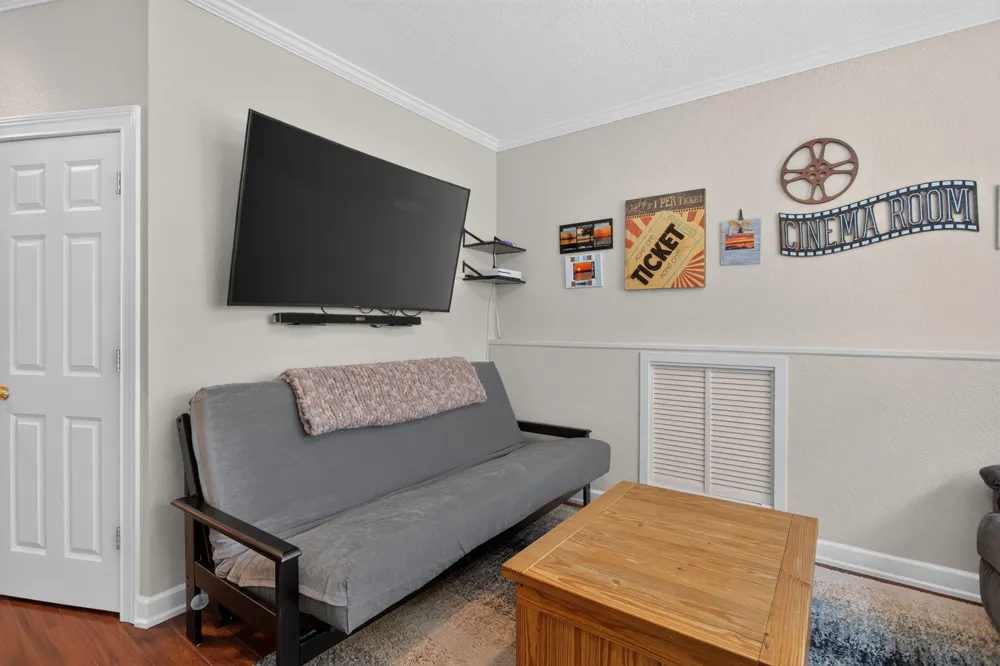 110 Hilltop Court Brooklyn, MI 49230