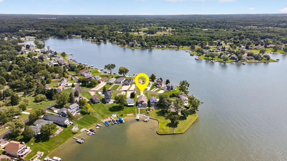 110 Hilltop Court Brooklyn, MI 49230