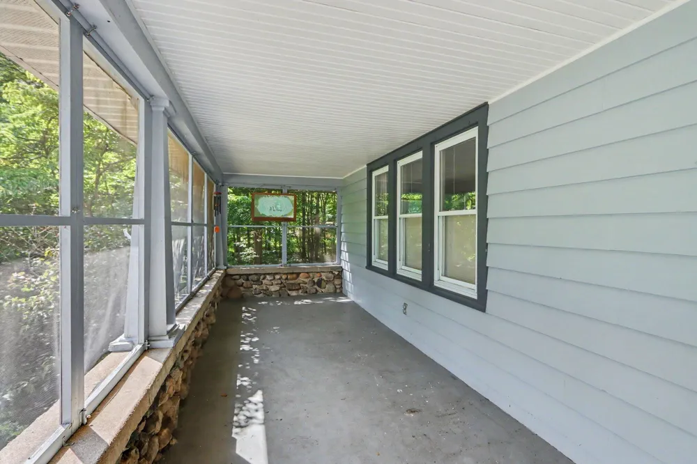 4251 E Kirby Road Battle Creek, MI 49017