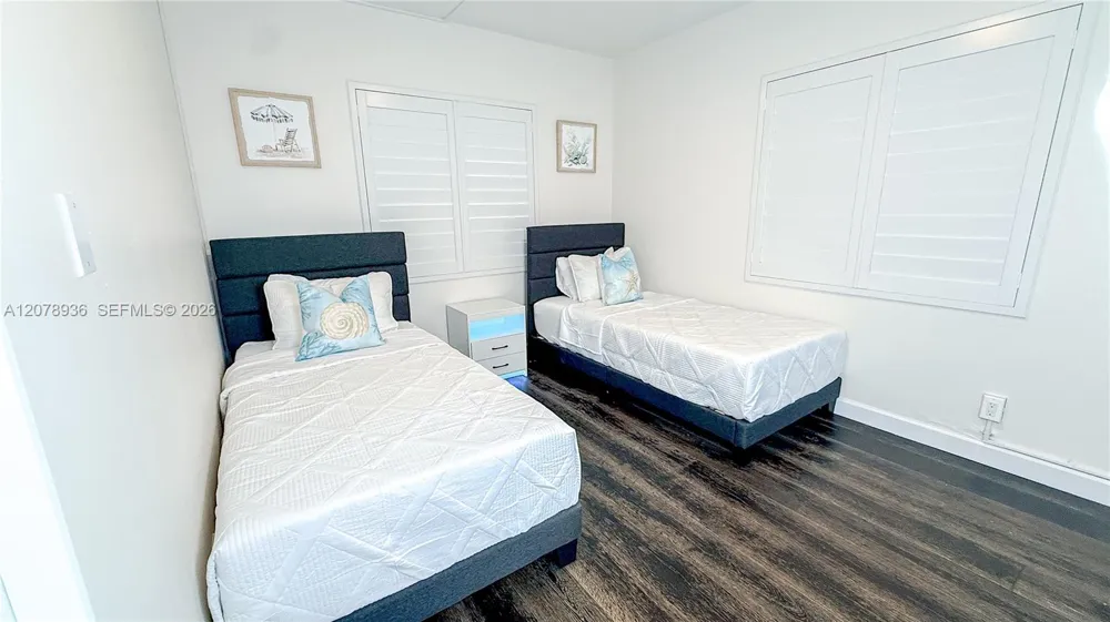 5121 SW 87th Ave Cooper City, FL 33328