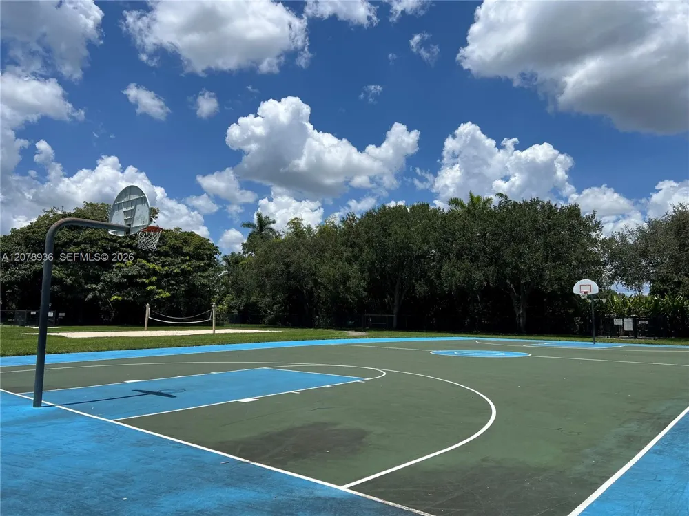 5121 SW 87th Ave Cooper City, FL 33328