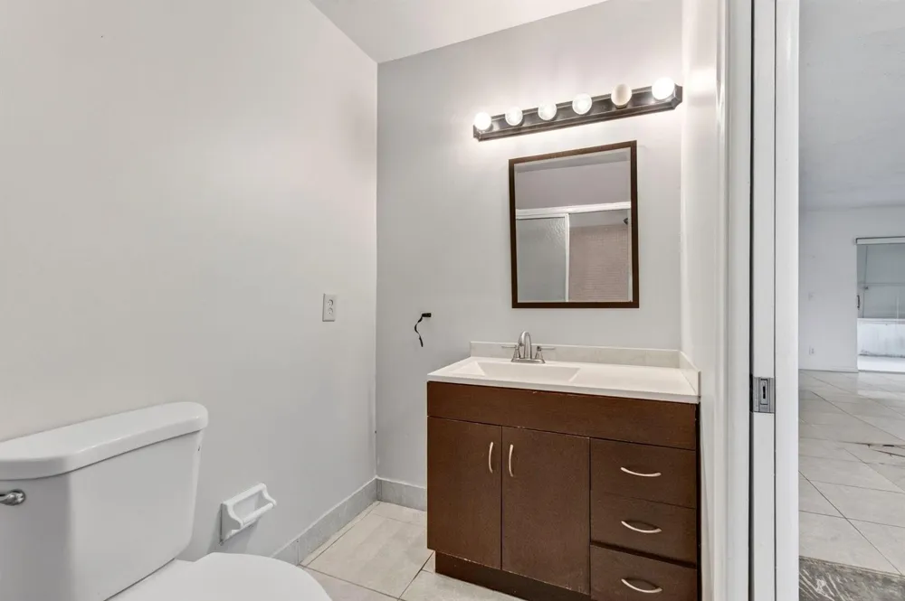 1057 E Circle Terrace Delray Beach, FL 33445