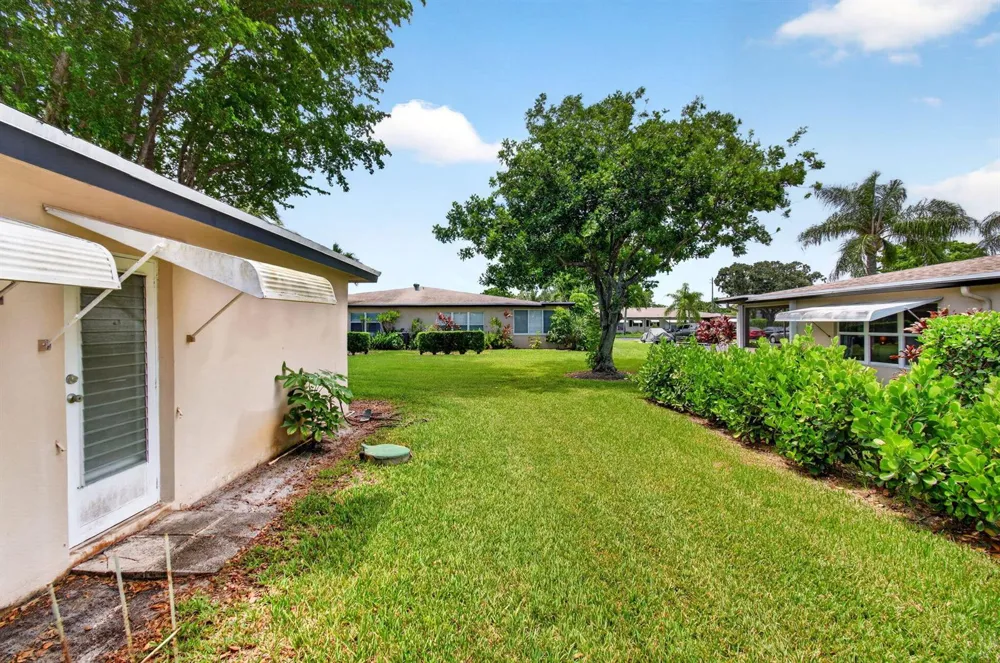 1057 E Circle Terrace Delray Beach, FL 33445