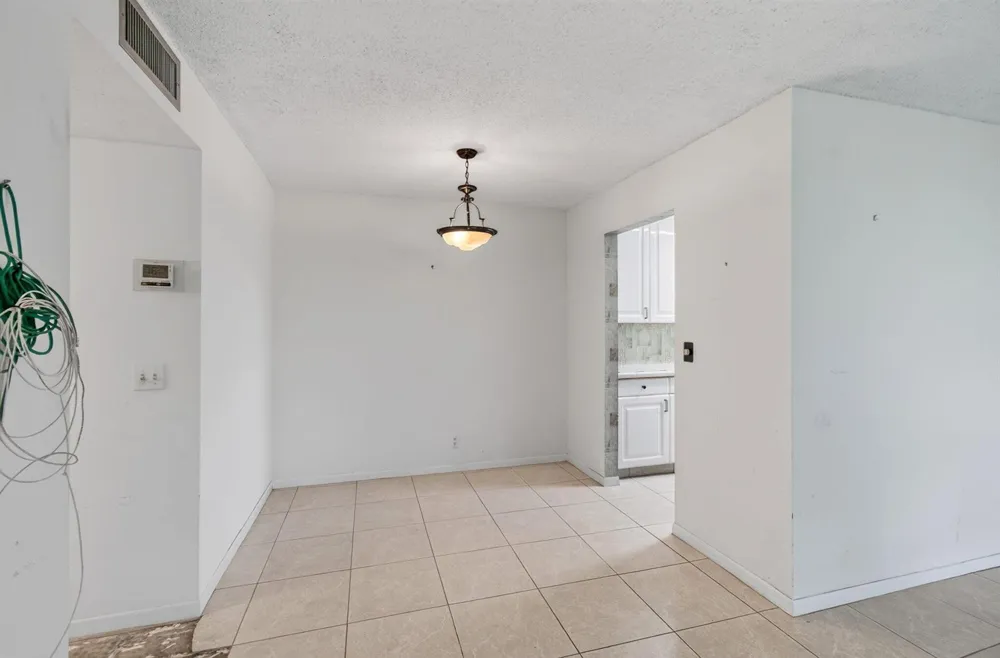 1057 E Circle Terrace Delray Beach, FL 33445