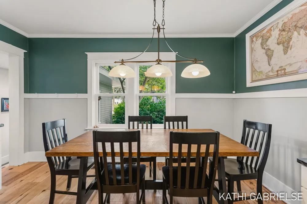 379 S Lake Avenue Spring Lake, MI 49456