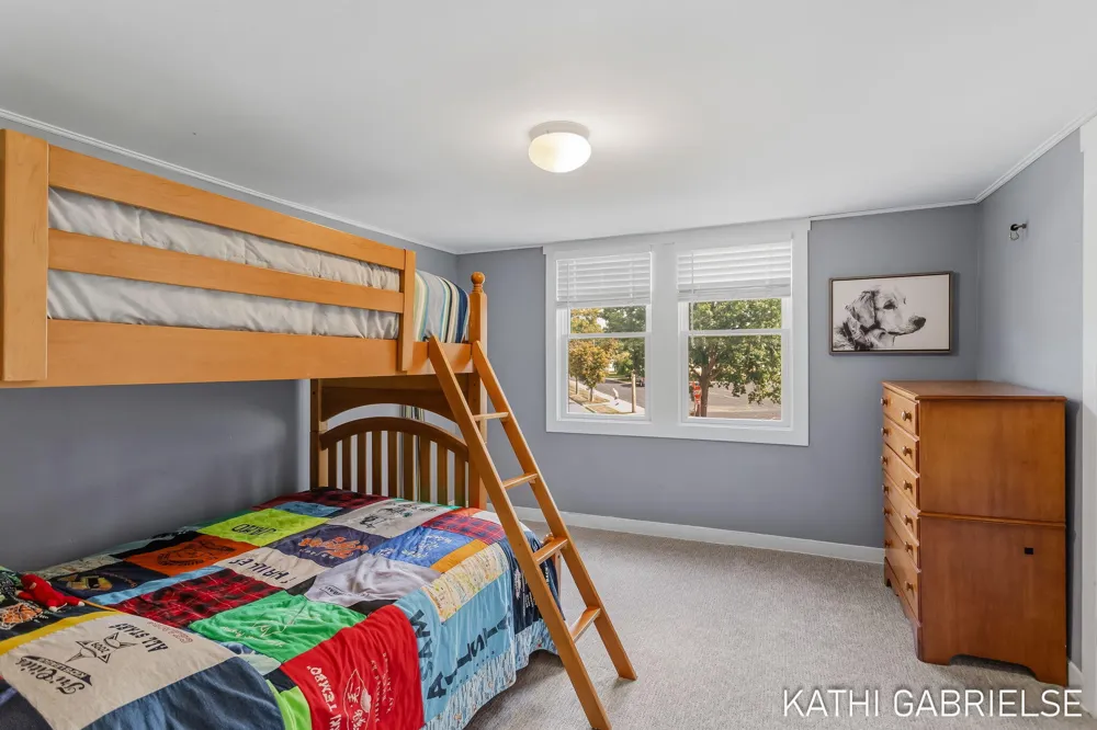379 S Lake Avenue Spring Lake, MI 49456