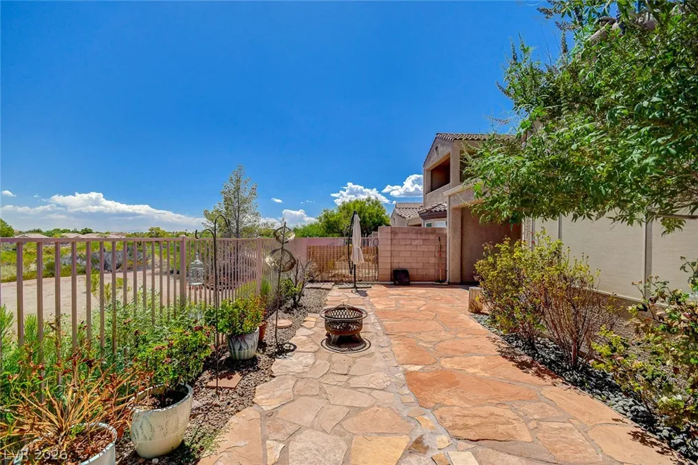 8952 Sandy Isle Court Las Vegas, NV 89131