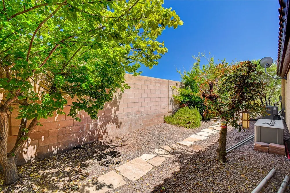 8952 Sandy Isle Court Las Vegas, NV 89131