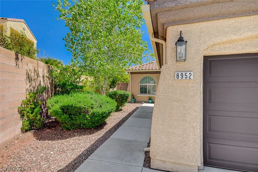 8952 Sandy Isle Court Las Vegas, NV 89131