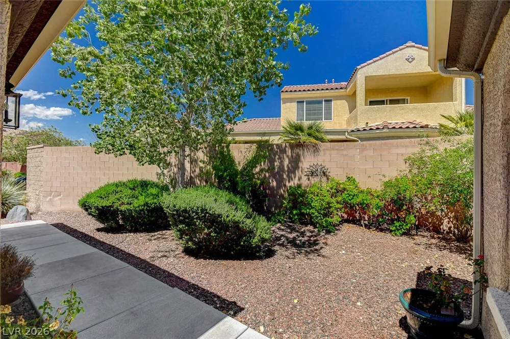 8952 Sandy Isle Court Las Vegas, NV 89131