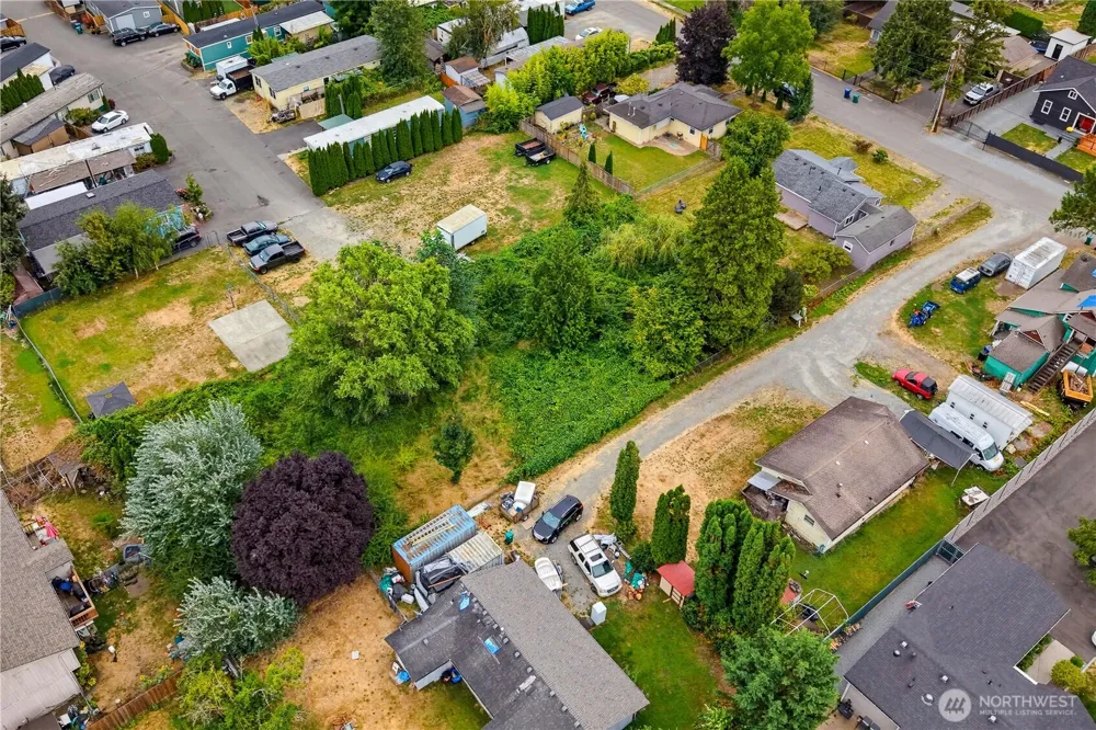 216 4th Avenue SW Pacific, WA 98047