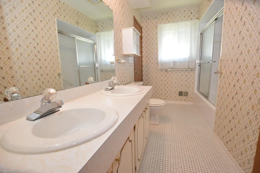 22825 Newberry Street St Clair Shores City, MI 48080