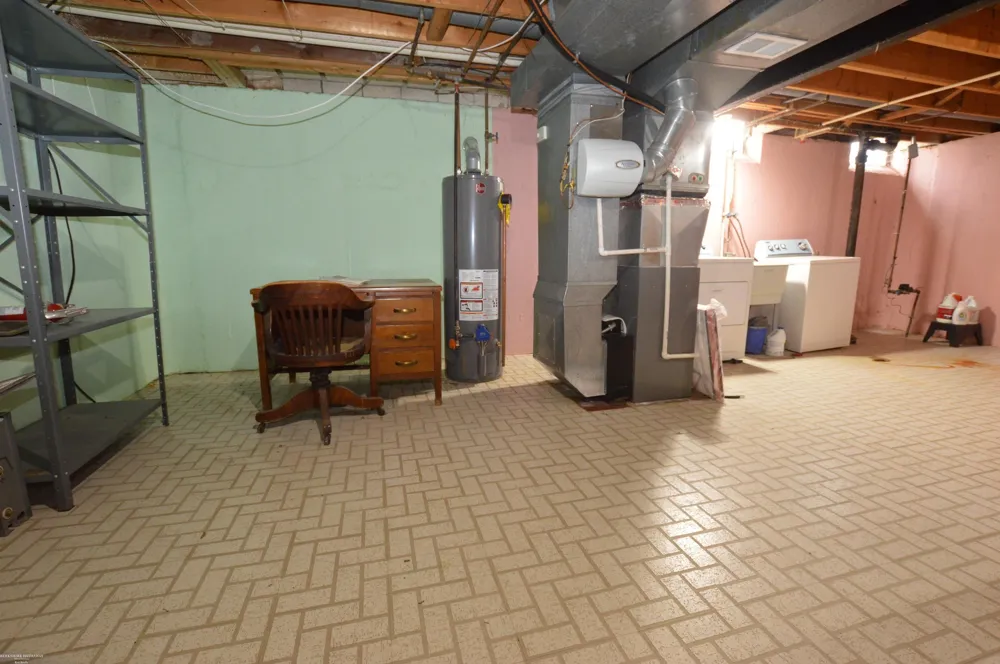 22825 Newberry Street St Clair Shores City, MI 48080