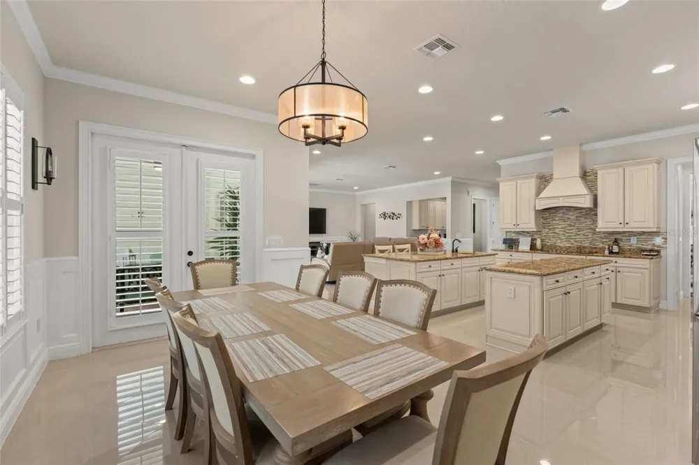 8498 MOREHOUSE DRIVE Orlando, FL 32836