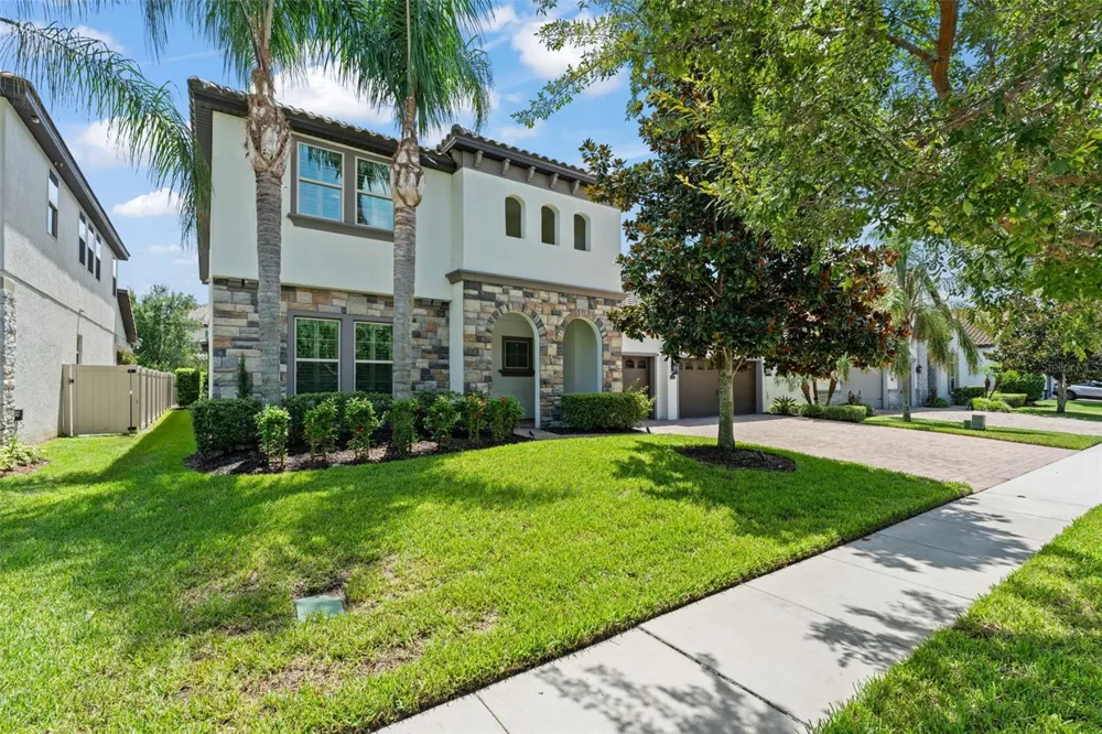 8498 MOREHOUSE DRIVE Orlando, FL 32836