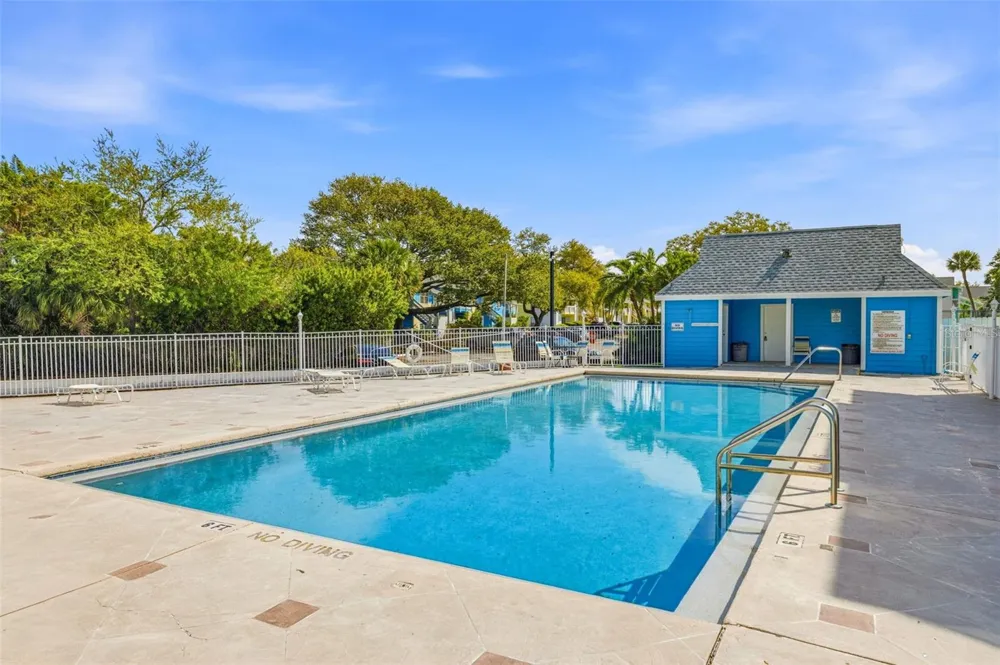 455 ALT 19 S #218 Palm Harbor, FL 34683