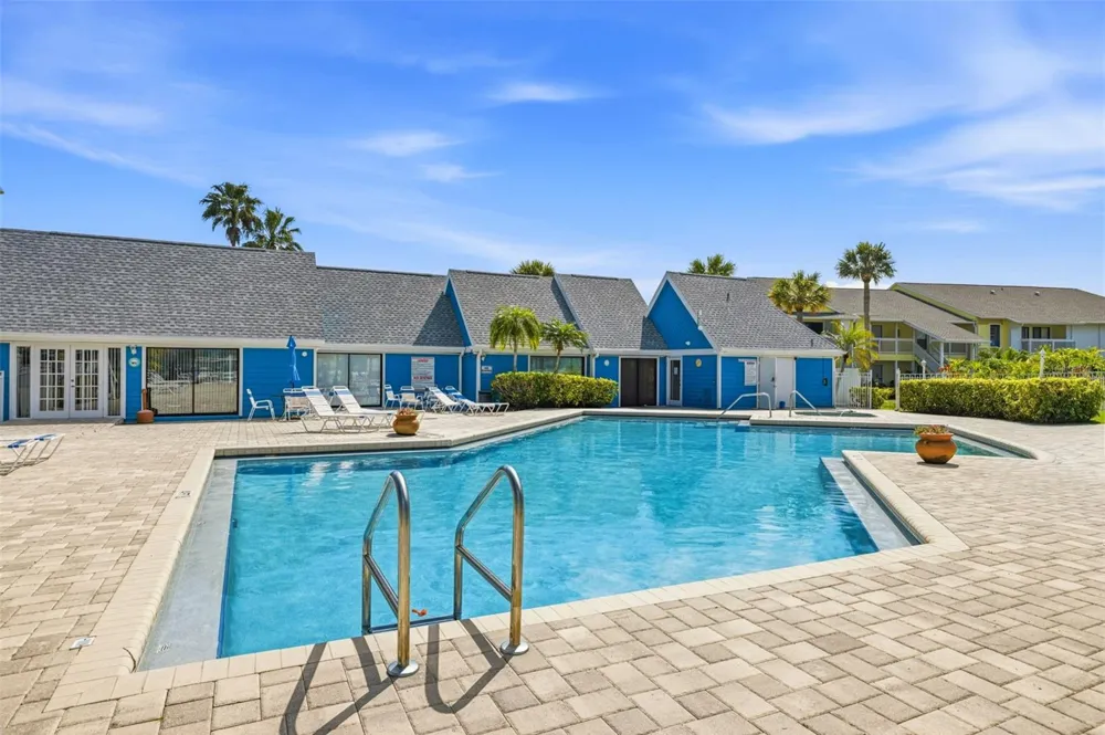455 ALT 19 S #218 Palm Harbor, FL 34683